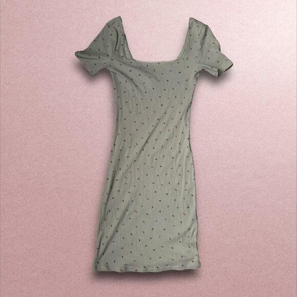Divided by H&M Green Ditsy Floral Print Mini Dress - Picture 1 of 4